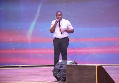 Emmanuel Obioha 200 Level Chemical Engineering Student Leading The Choir Ministration